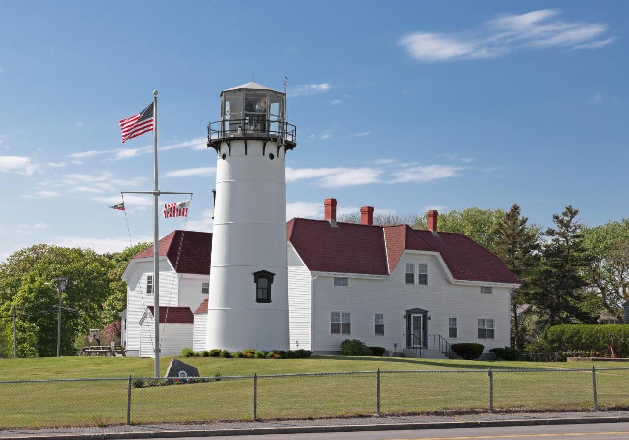 Old Harbor Inn Chatham Bagian luar foto
